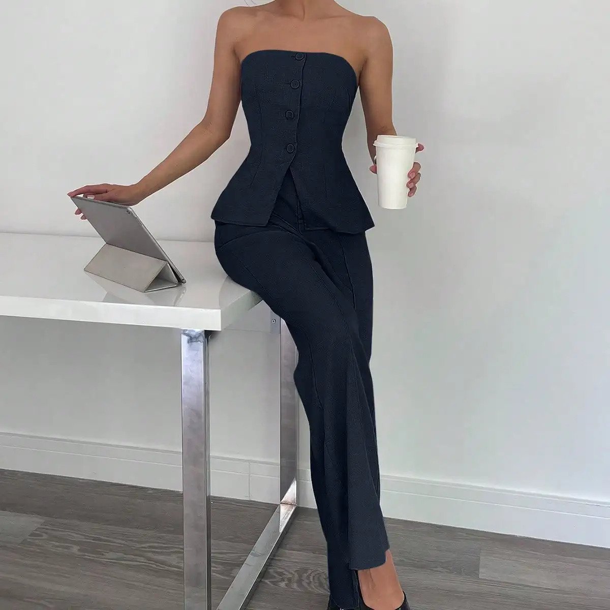 European and American Character Shoulder Pants Set 250407