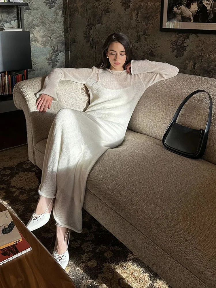 Spring and Autumn Oneck Elastic Knitted Long Dress for Women Elegant Unique Soft Womens Hollow Sweater Style 250407