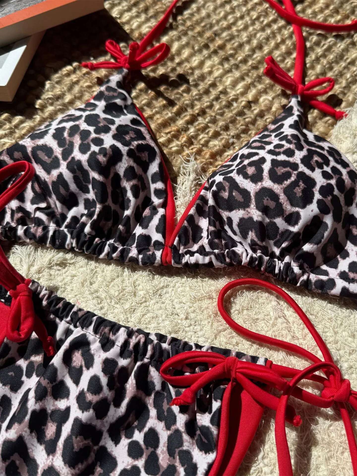 Dongdumaoyi Sexy Red Leopard Print Bikinis Sets Women Tie Straop Push Up Side Thong Swimsuit Summer Bathing Suit Micro Swimwear