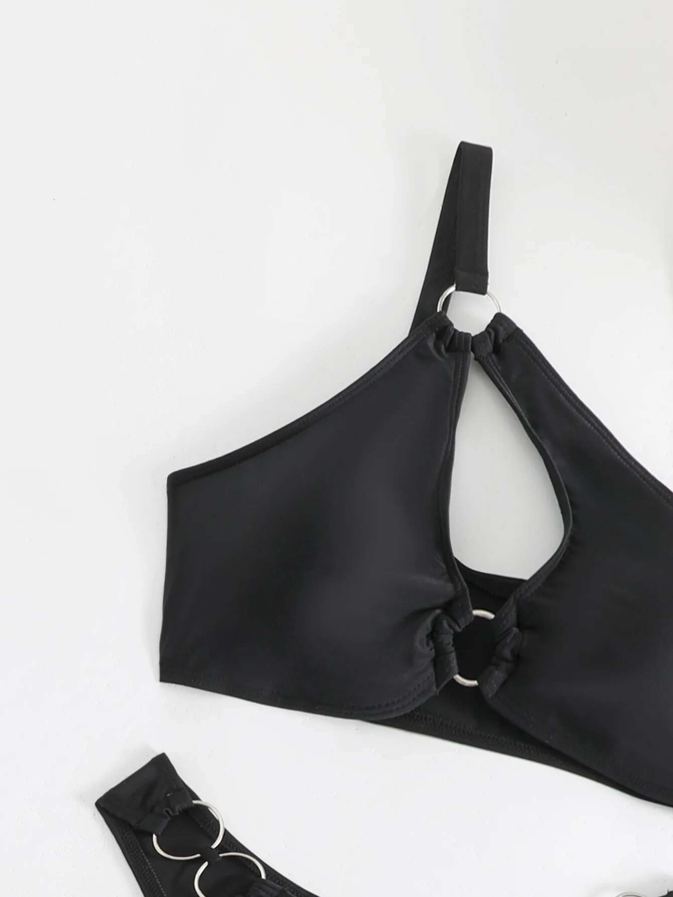 Dongdumaoyi Sexy One Shoulder Bikini Set Women Black Hollow Out Ring Linked Push Up Micro Swimwear Summer Bathing Suit Thong Swimsuit