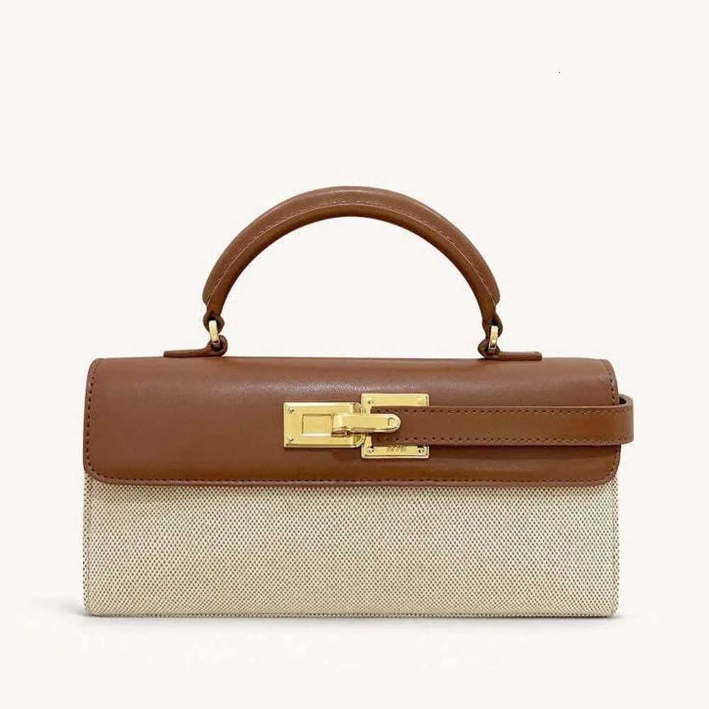 New gold buckle niche design for womens bags fashionable and retro style bags for foreign tradeW251107