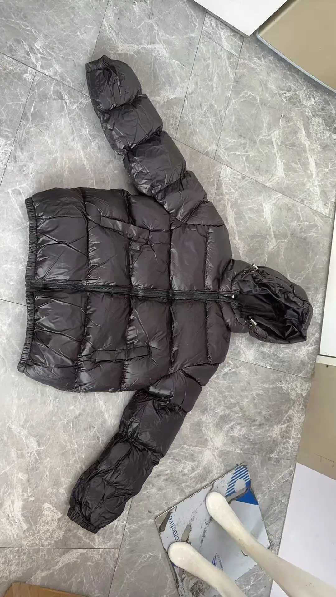 Autumn Winter New Mens Fashion Simple Cotton-padded Coats Casual Zipper Hooded Down Cotton Jackets Solid Cold-proof Warm ParkasT251107