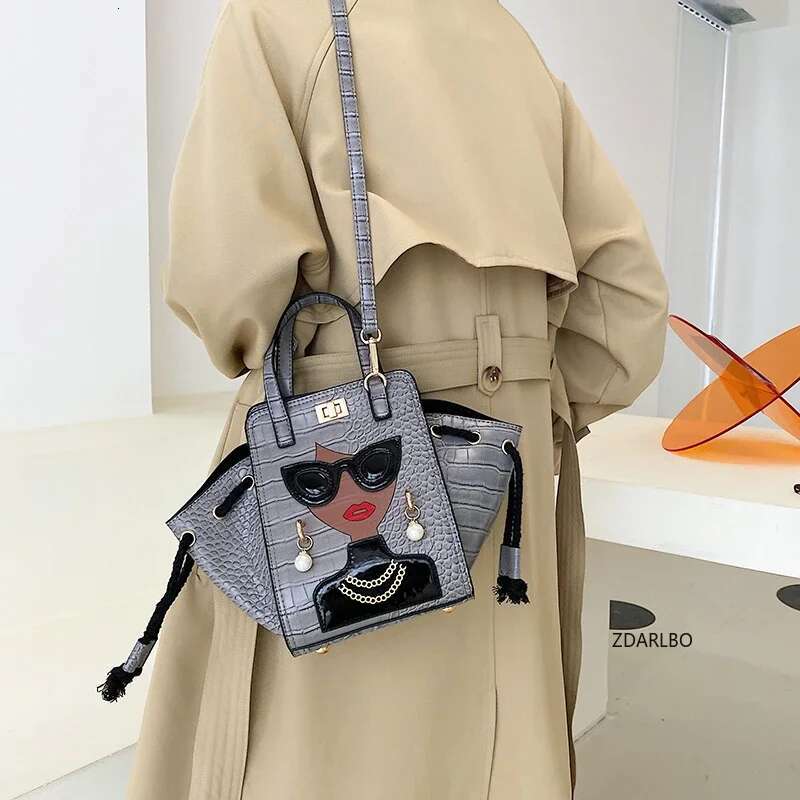 Cartoon Girl Handbag High Quality PU Leather Shoulder For Women Pearl Crossbody Designer Messenger Bag Female Satchel