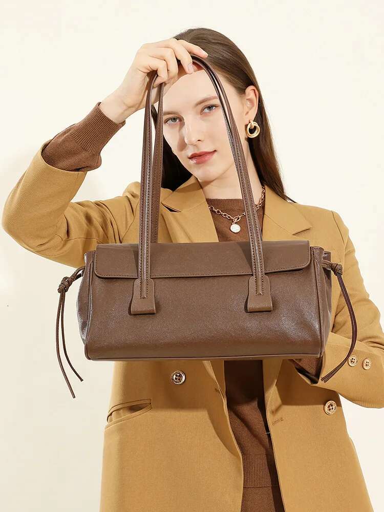 NEW Tanned Cowhide Women Baguette Bag Underarm Women's Shoulder Popular Shopping Commuter Bag Genuine Leather Handbag