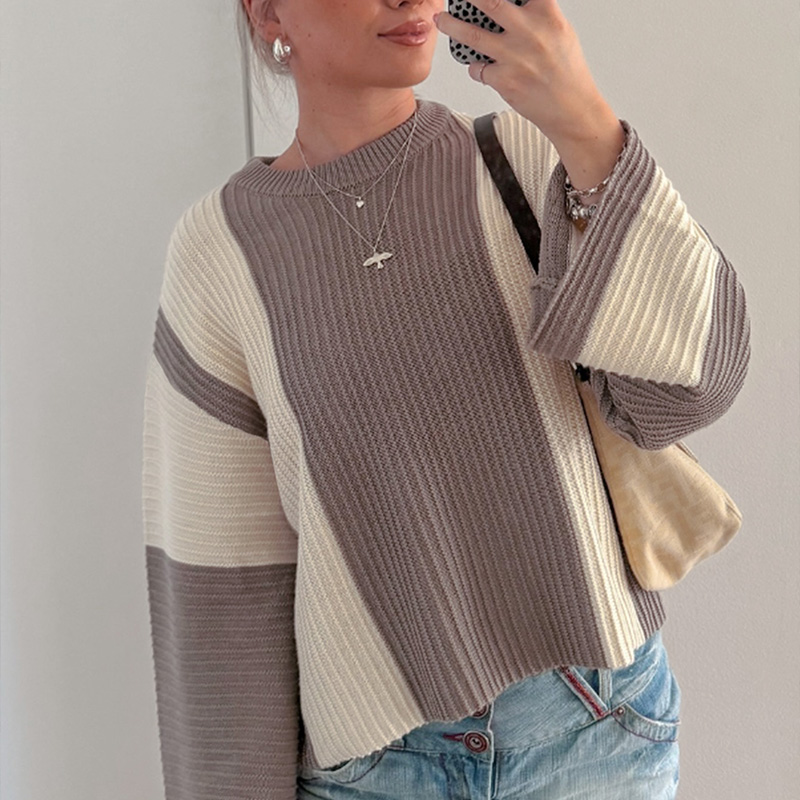 Valentine's Day Outfit for Women: Color-block Top, Casual Street Style, Romantic Fall-Winter Fashion Bestseller---KTL032