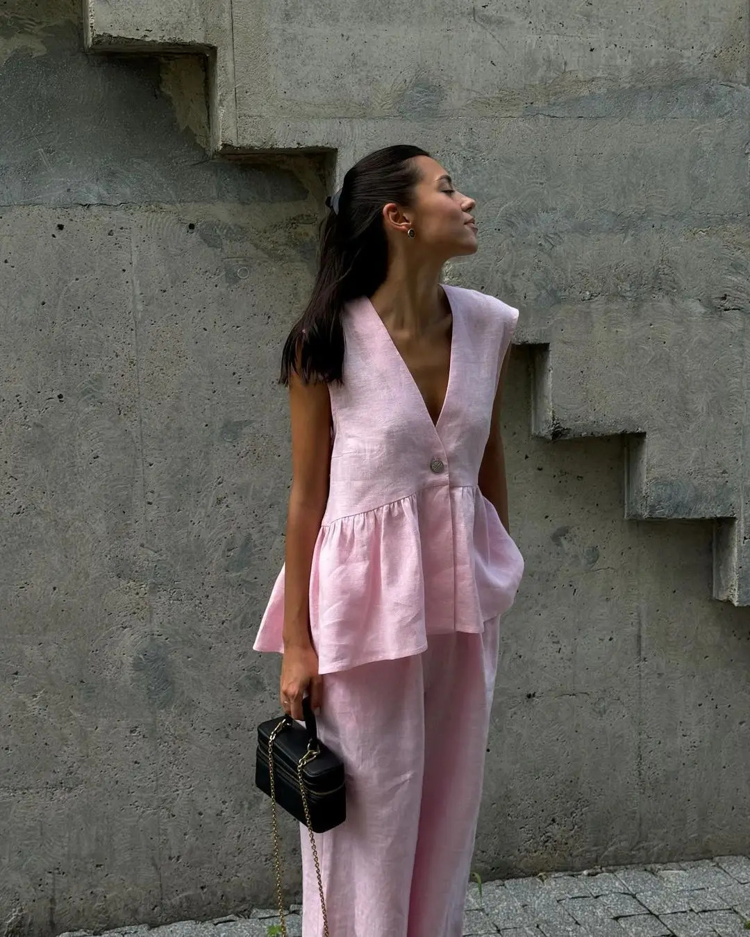 Elegant womens twopiece fashionable summer sleeveless single chest vest wide leg pants set casual office 250407