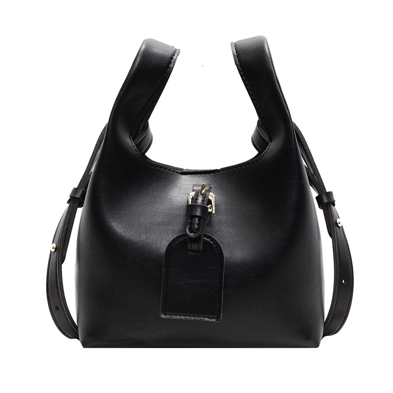 2025S Designer Women S Bag Niche Design Vegetable Basket New Fashionable Casual Handheld Bucket Spring Texture Crossbody Bag