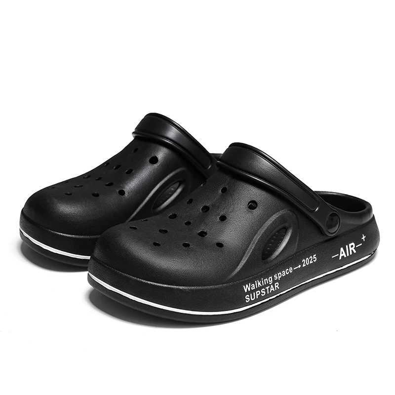 Summer new mens slippers wearing beach hole shoes outdoor garden shoes chef shoes toe shoes casual and fashionable sandals M250407