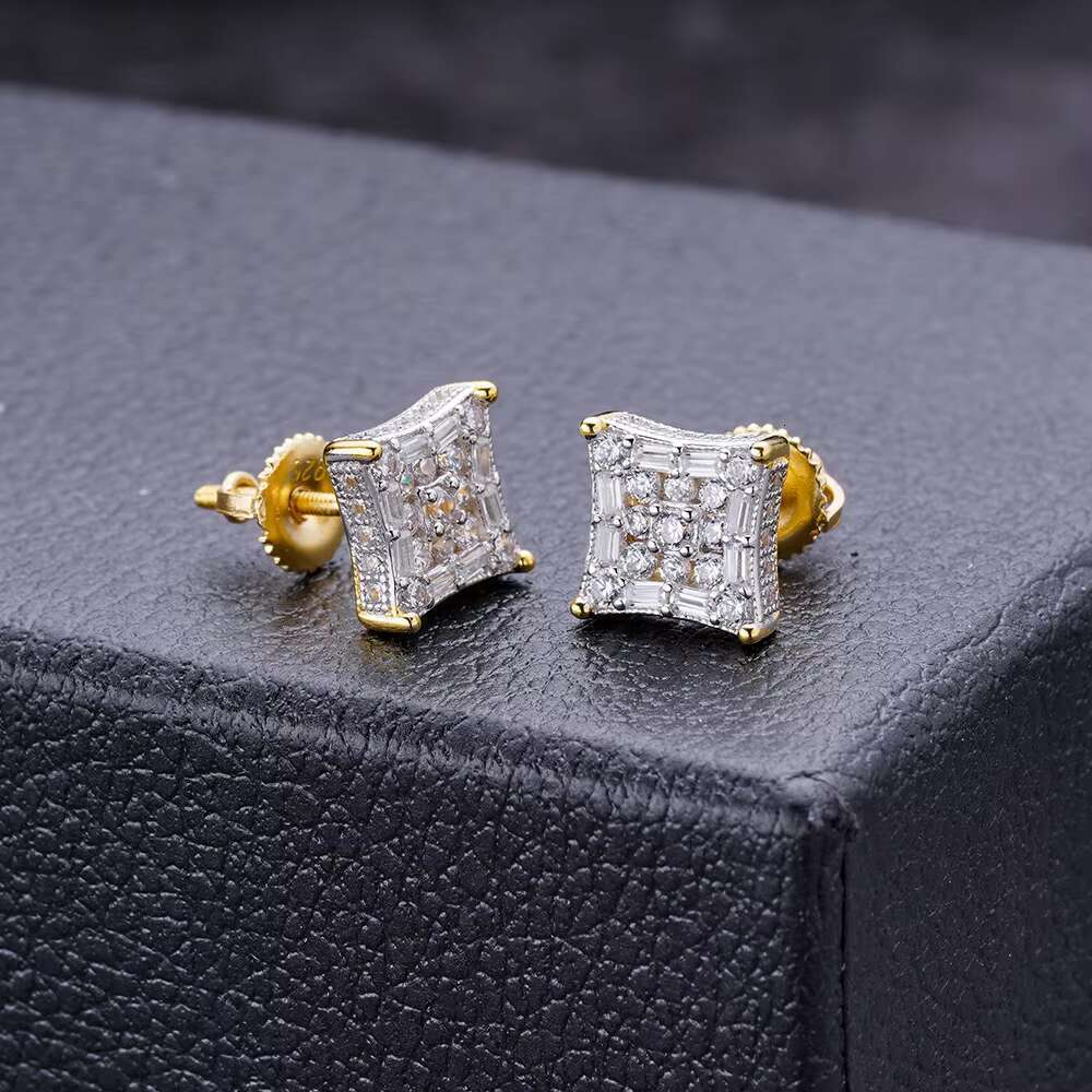 Hip Hop VVS Moissanite Iced Out Baguette Cut Cz Screw Stud Rapper Fashion Earrings