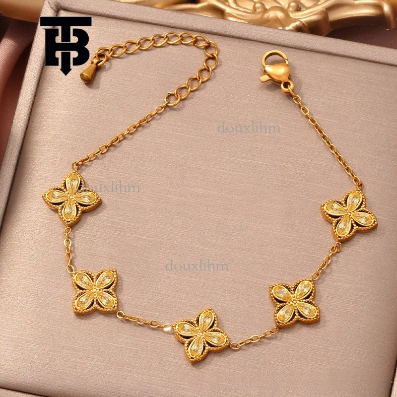 TB BHULAMTE Designer Korean Versatile Charm Bracelet Beimu Flower Women's Pendant Bracelet Fashion Luxury Jewelry Date Wear Hand Accessories Fest
