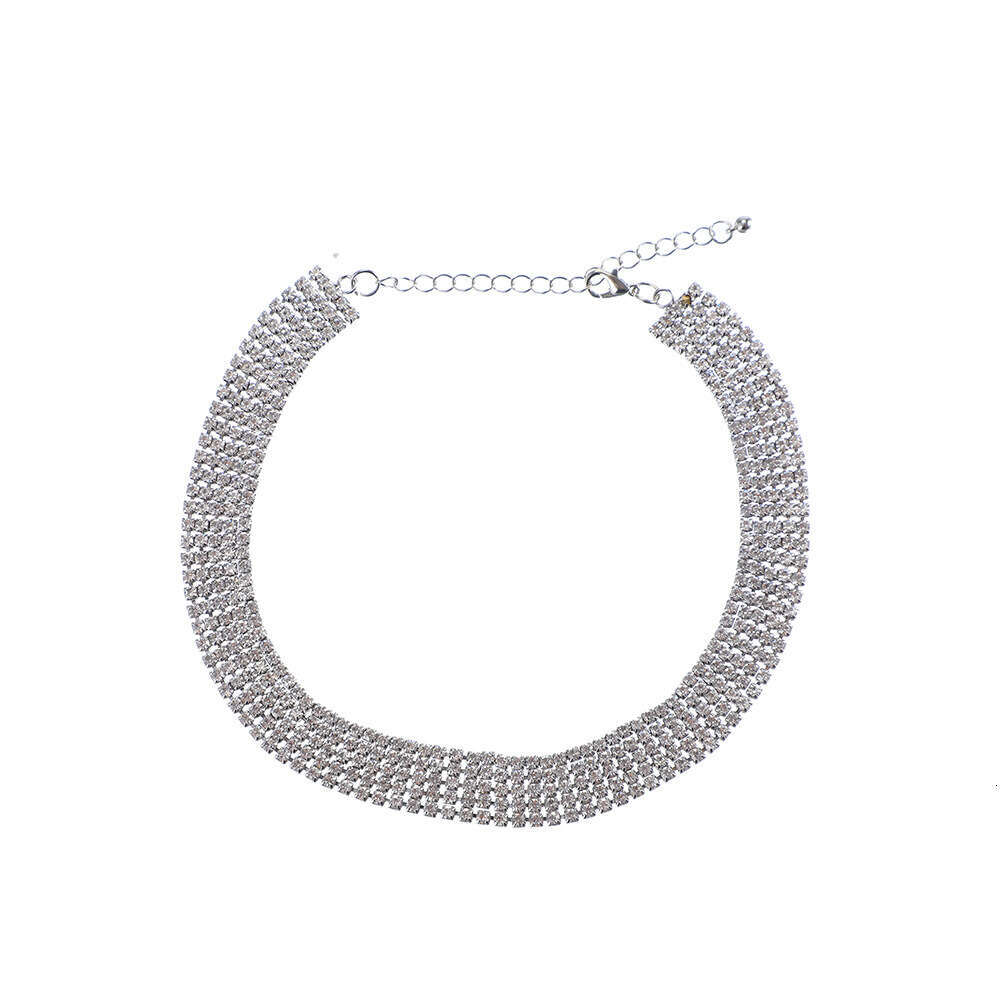 Exquisite sier necklace with multiple layers of dias, personalized temperament, collarbone chain, high-end feeg, dinner party accessories