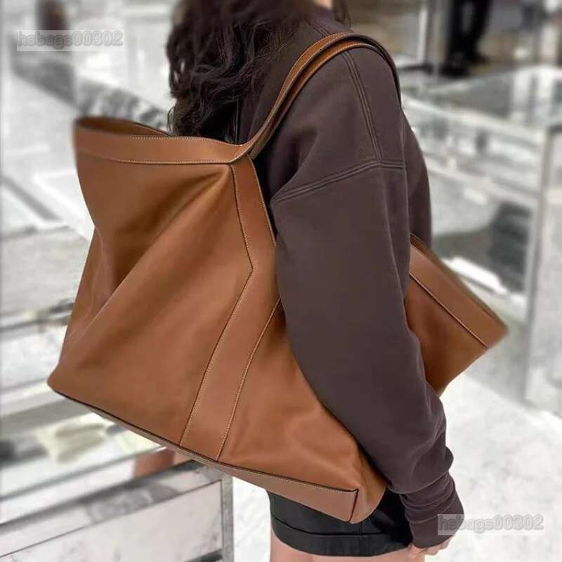 High-End Brand Genuine Leather Women's Tote Retro Large Capacity Underarm New Y Letter Design Versatile Shoulder Bag