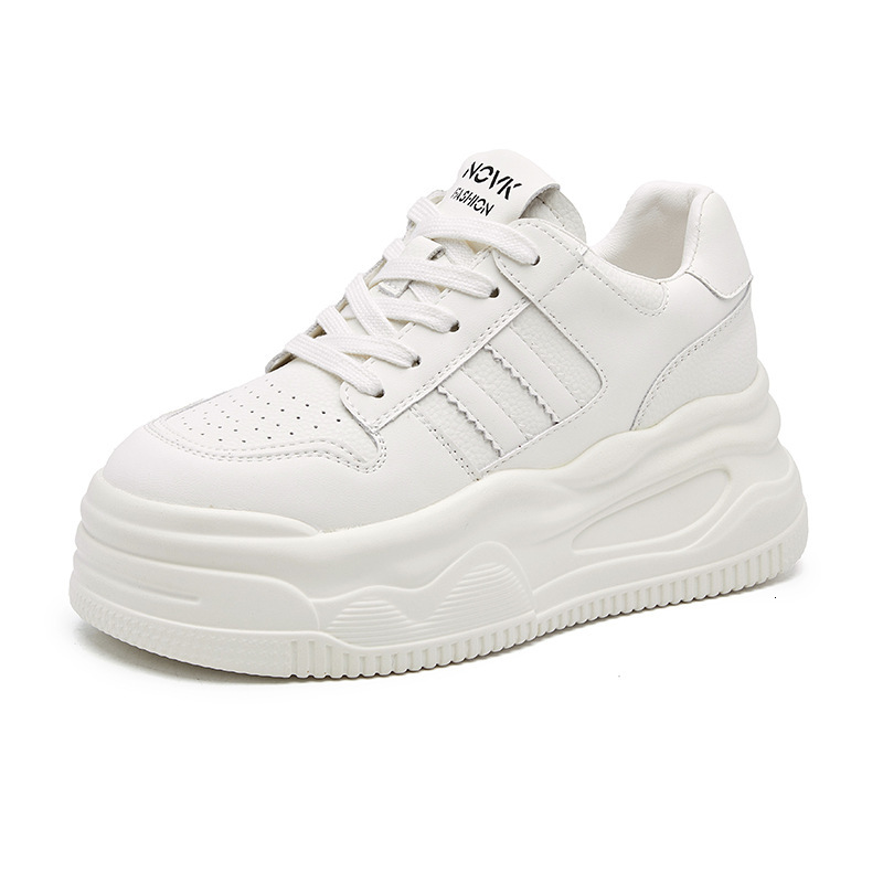 2025 new soft and durable designer fashionable casual sports shoes, lightweight thick soled high white women's shoes