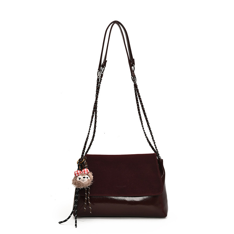 2025S Designer Women S Bag Large Capacity Underarm For Women Winter New Item One Shoulder Niche Tote Bag Fashionable Chain Crossbody Bag
