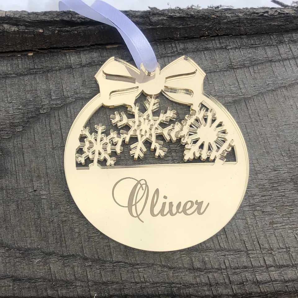 Engraved Christmas baubles Christmas tree ornaments Holiday Place Settings Holiday Name Ornaments Snowflake Bauble Only Tags W251107