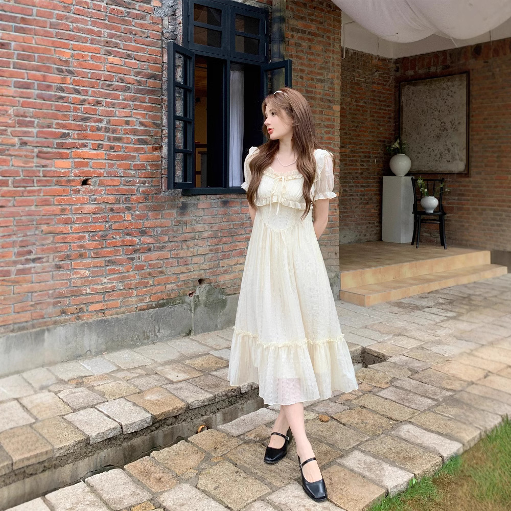 Y32135 High quality French style meat-covering sweet dress 2025 summer new style slim gentle style waist slim long skirt