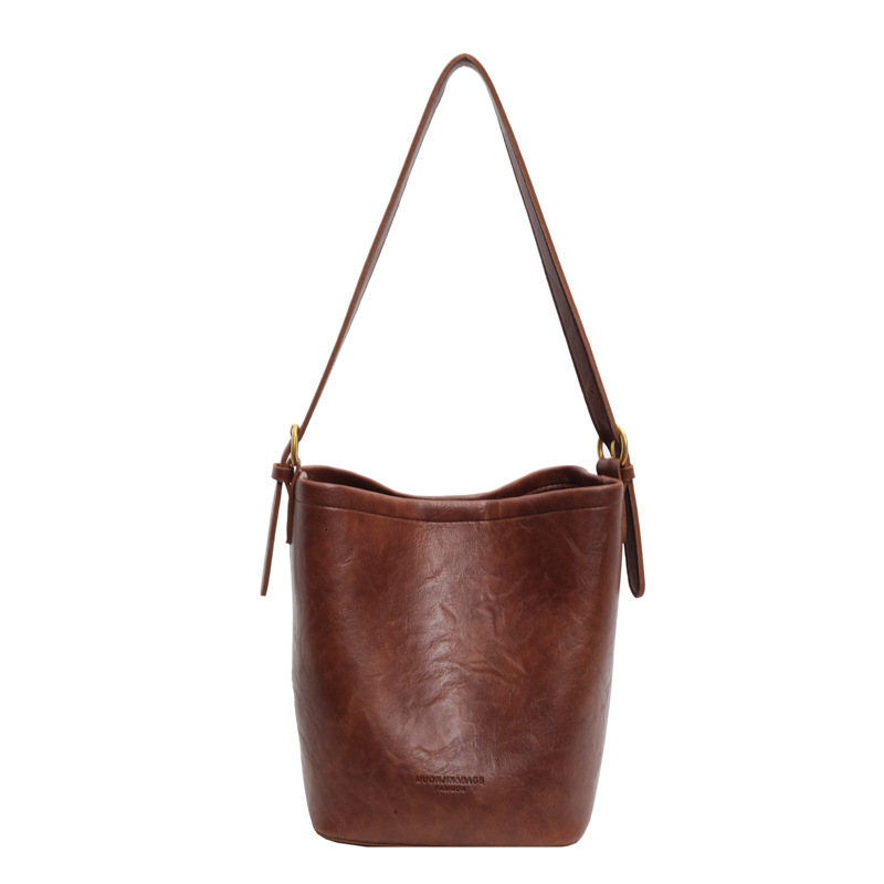 2025S Designer Women S Bag Bucket For Female Niche Autumn New Trend Shoulder Commuting Large Capacity Crossbody Bag