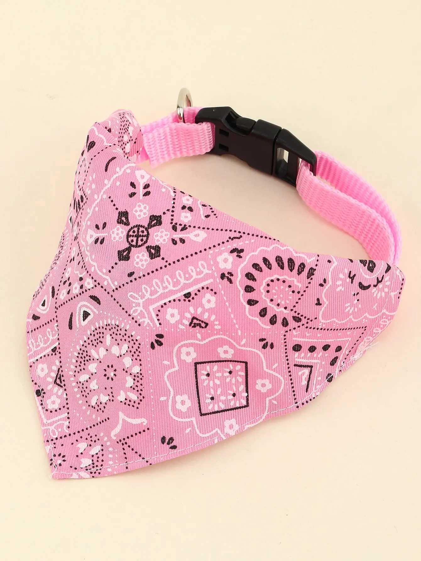 High Quality 1 piece of pink random pattern pet bandage with adjustable triangular and buckle shaped pet dog collar and bib T250407
