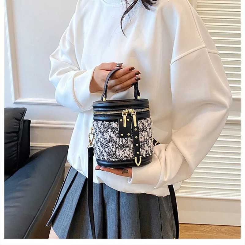 Sophisticated-chic 2025 New Ladies Luxury Brand Leather Crossbody Bag Famous Designer Casual Popular SimpleW251107
