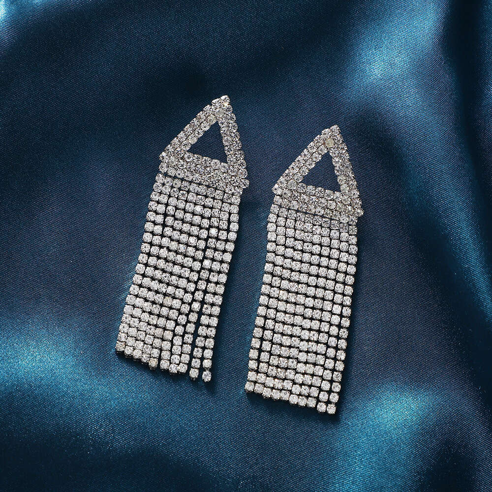 Hot selg tassel full dias, triangular sparkg rhies, NEW trendy earrings with inlaid dias