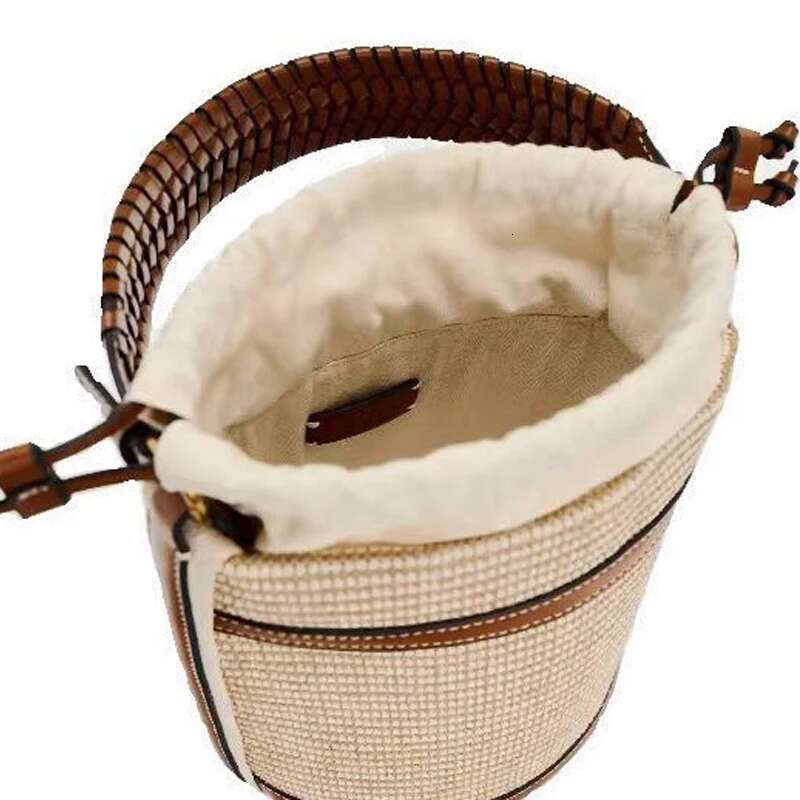 Women's Niche Design 2024 Environmentally Friendly Woven Light Handbag Versatile Shoulder Bucket Bag Vegetable Basket