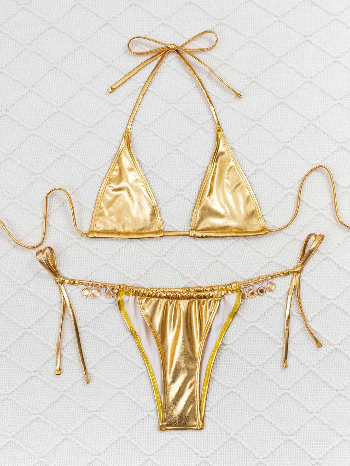 Dongdumaoyi Luxury Rhinestone Bikini Women Sexy Gold Pleate Push Up Micro Swimsuit Brazilian Beach Bathing Suit Diamond Thong Swimwear