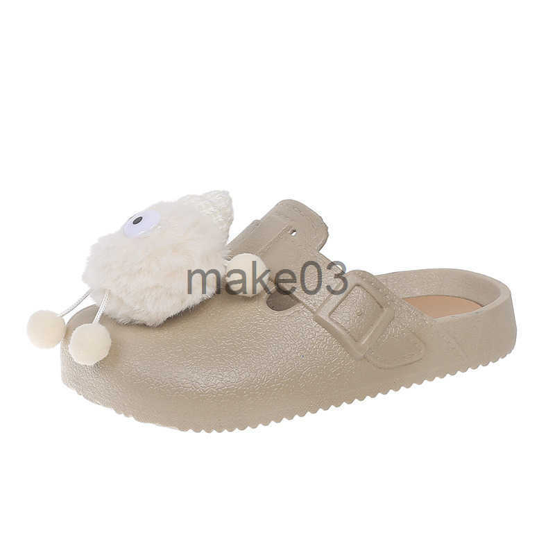 Girl Cute Big Eyes Baotou Boken Half Slippers 2025 Summer New Soft Bottom Anti slip Boys Beach Shoes Trendy J250403