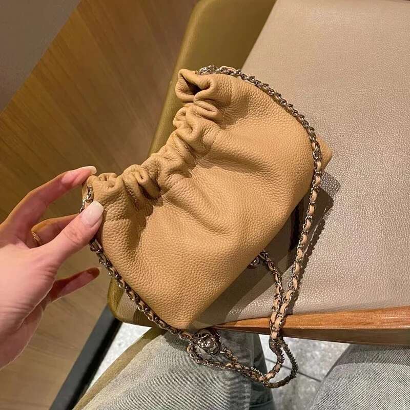 Ruched Design Hasp Open Cloudy Hobo Clutch Beige Small Chain Strap Women Crossbody Bag 100% Cowhide Leather Soft Daily Purse
