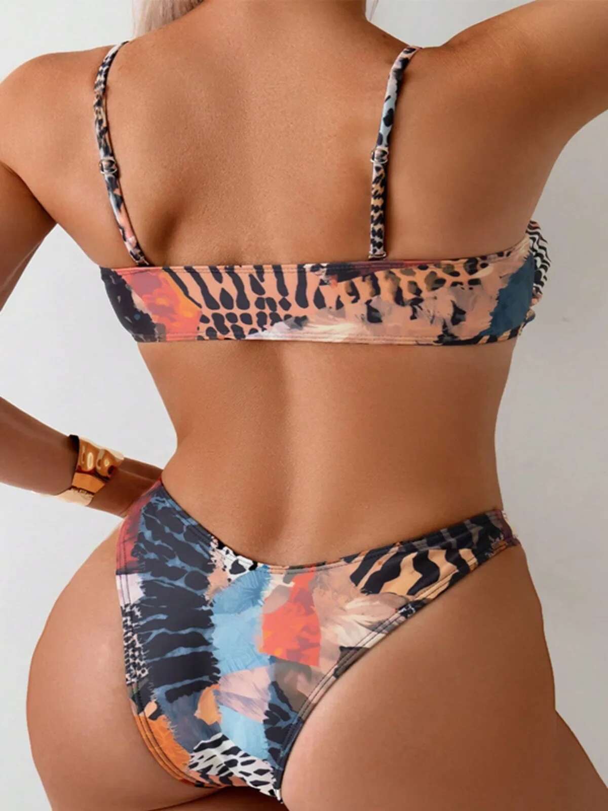 Dongdumaoyi Retro Print Two Piece Swimsuit For Women High Waist U Neck Suspender Backless Bikini Set Beach Vacation Swimwear Summer New