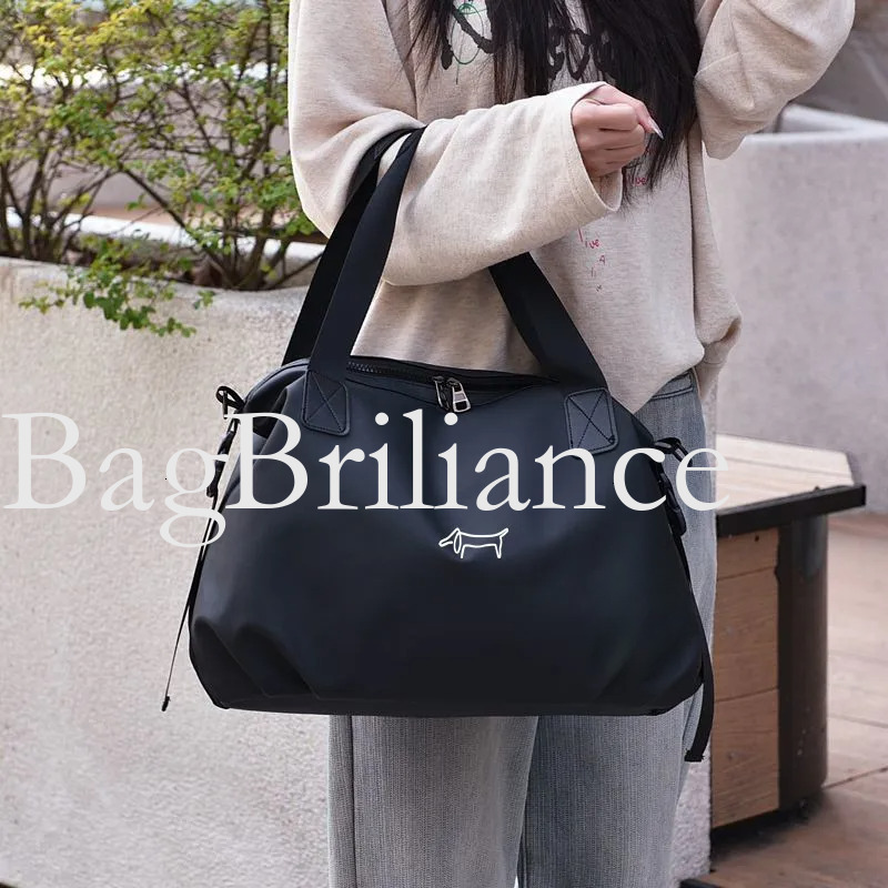 Women's 2025 spring new handbag fashion go out to store men's tennis sports bag