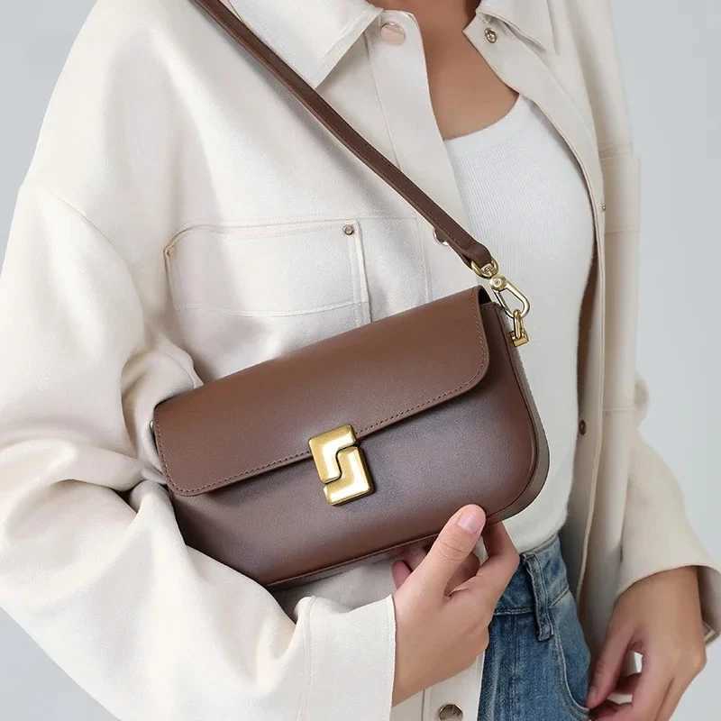 Womens Split Leather Shoulder Bag Trend Brand Small Square Bags Luxury Designer Handbag Messenger bag for FemaleW251107
