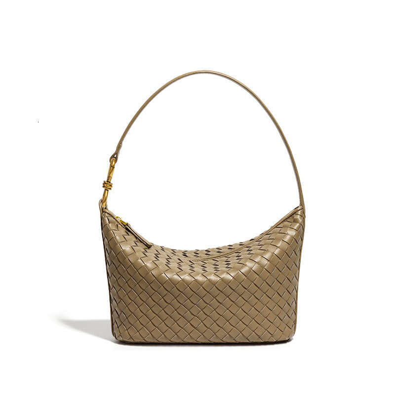 Niche handmade woven fashionable single shoulder crossbody women's simple hand-held lunch box trendy armpit bag, 2025 new casual fashion trend cl