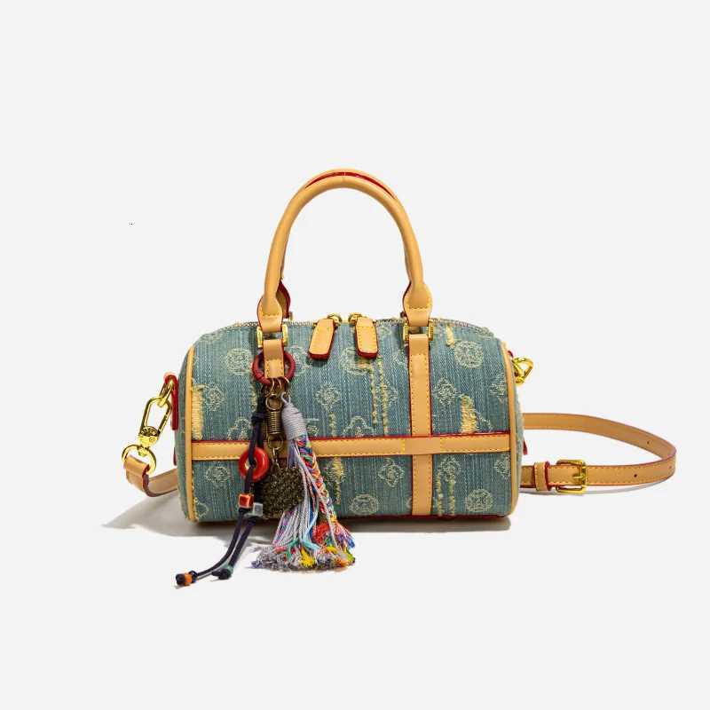 Elegant Leather Shopper Bag For Women Solid Color Large Capacity Fashionable Tote Commuter Bag ParisW251106