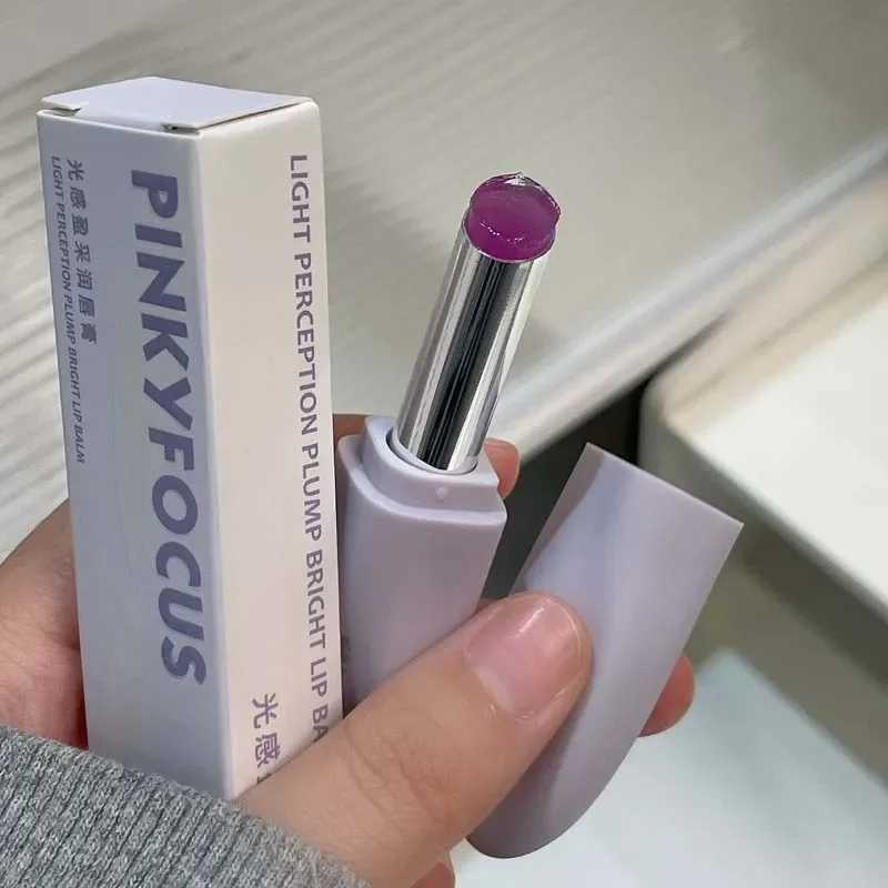 1Pc fruit grape lipstick moisturizing lipstick transparent solid jelly lip nude lipstick base makeup colorless lipstick care W250407