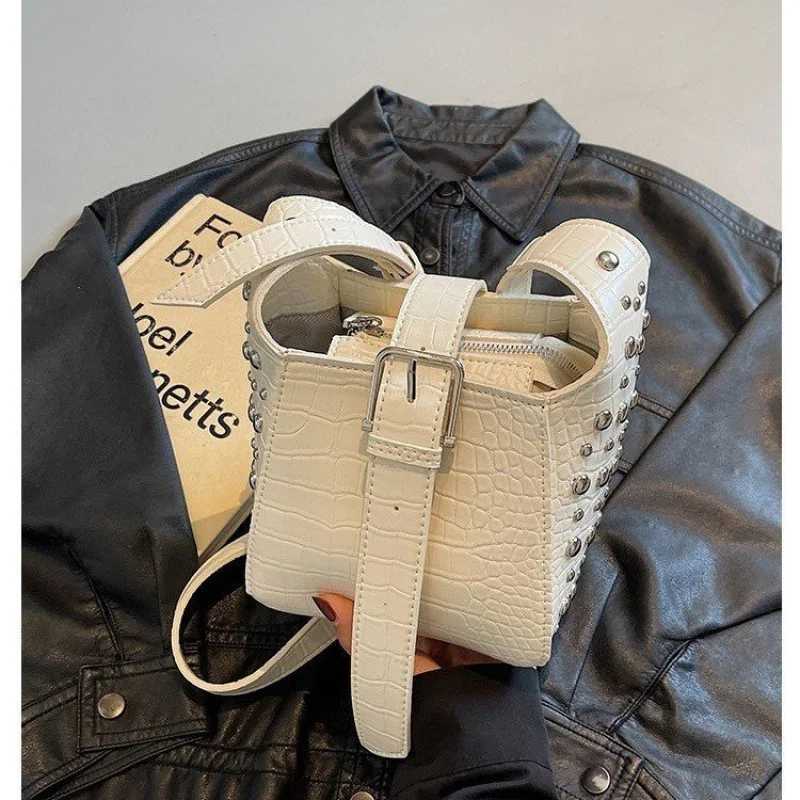 Unique Womens Crossbody Handbag High-End Minimalist Stylish Vintage Fashionable Trendy Design Leather For CasualW251106