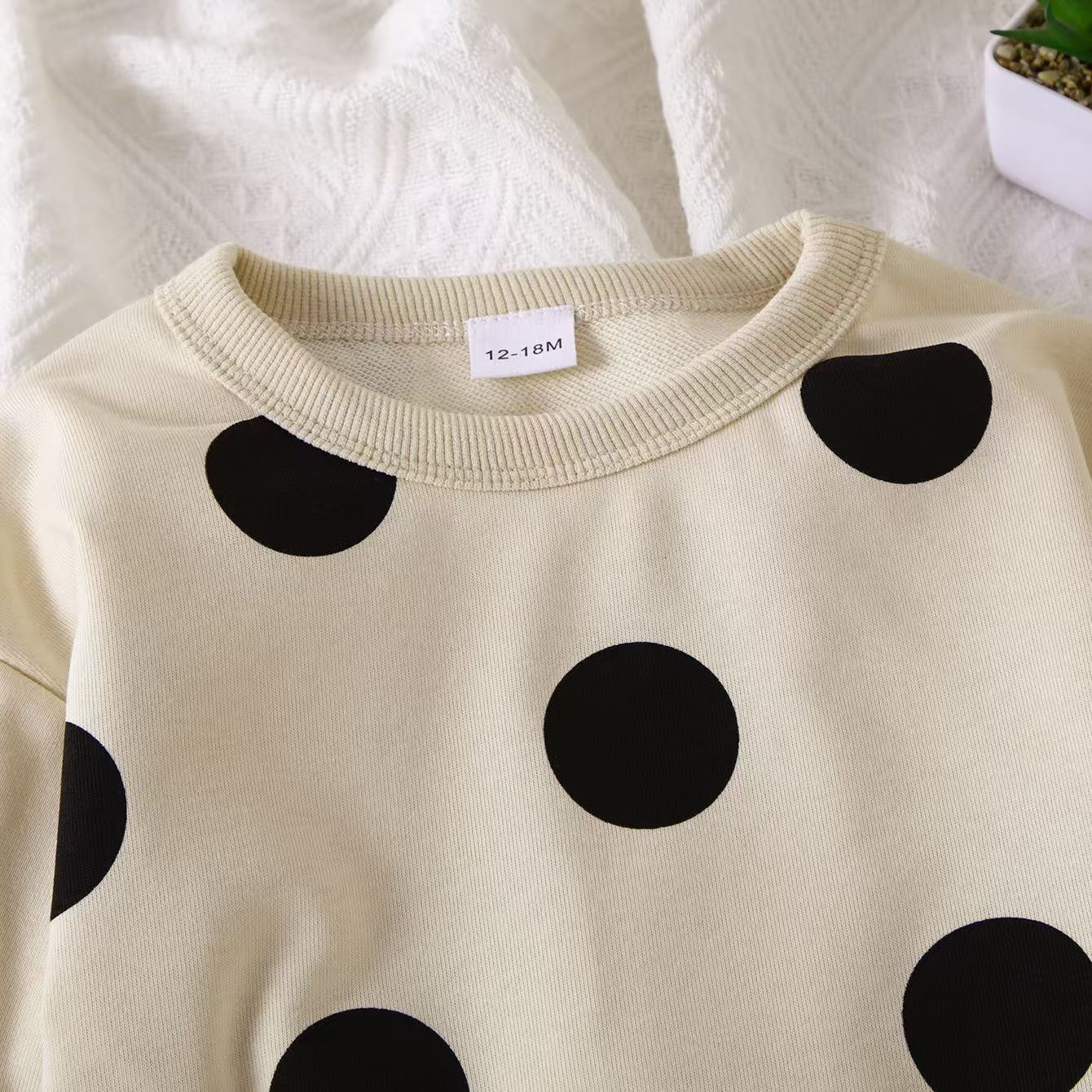 Ddmyshoesvip Fashionable Girls Korean Version Children S Cotton Hoodie Baby Polka Dot Thick Round Neck Pullover Polka Dot Top