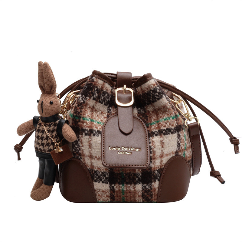 2025S Designer Women S Bag High End Color Blocked Crossbody Bucket Spring New Trendy Plaid Shoulder For Work Leisure Commuting Women S Bag