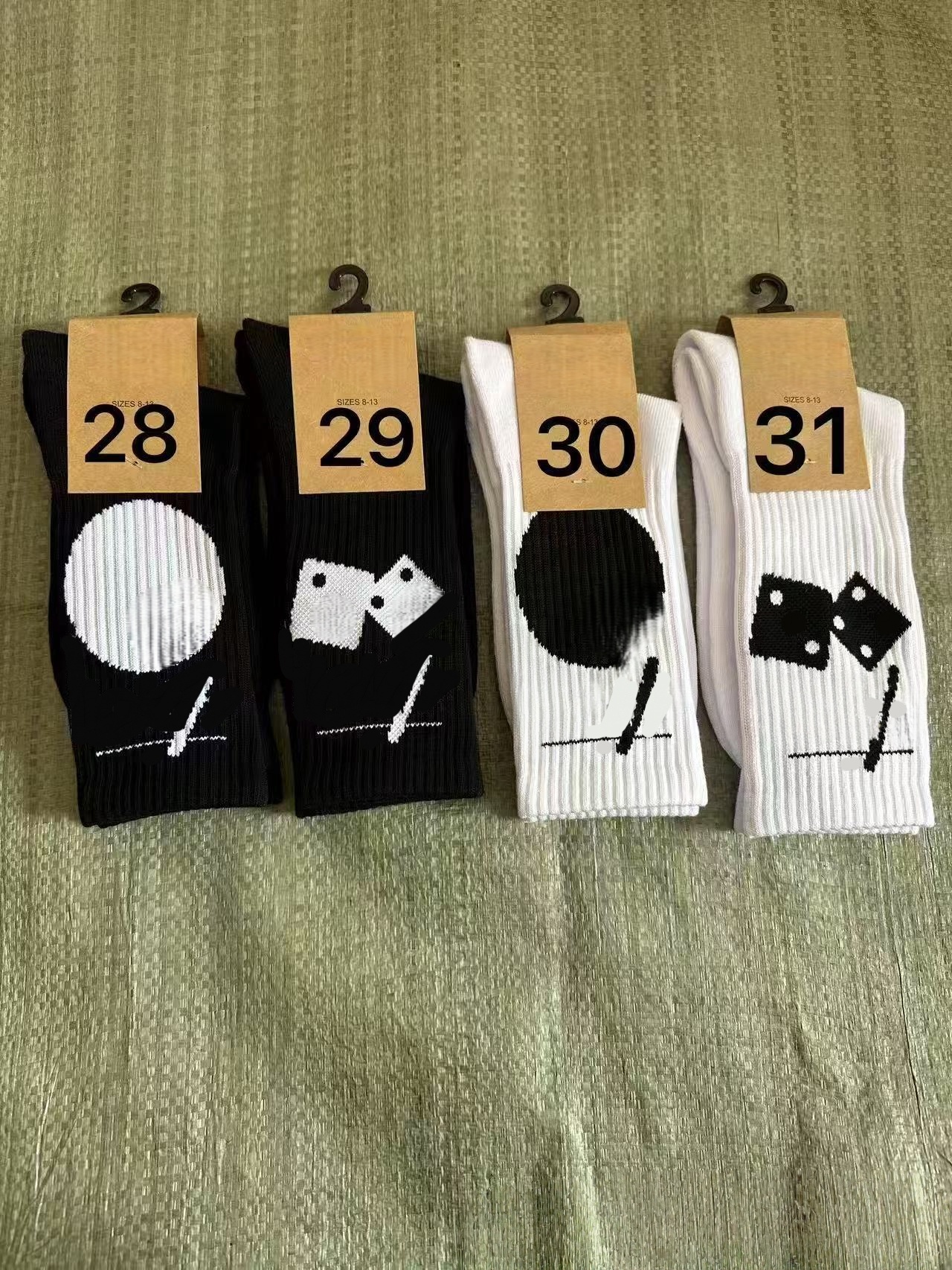 Men's Designer Sports Socks Letter Printed Casual Multi Color Cotton Medium Stocking High Street Fashion Breathable Soft Sport Socks For Men Wome