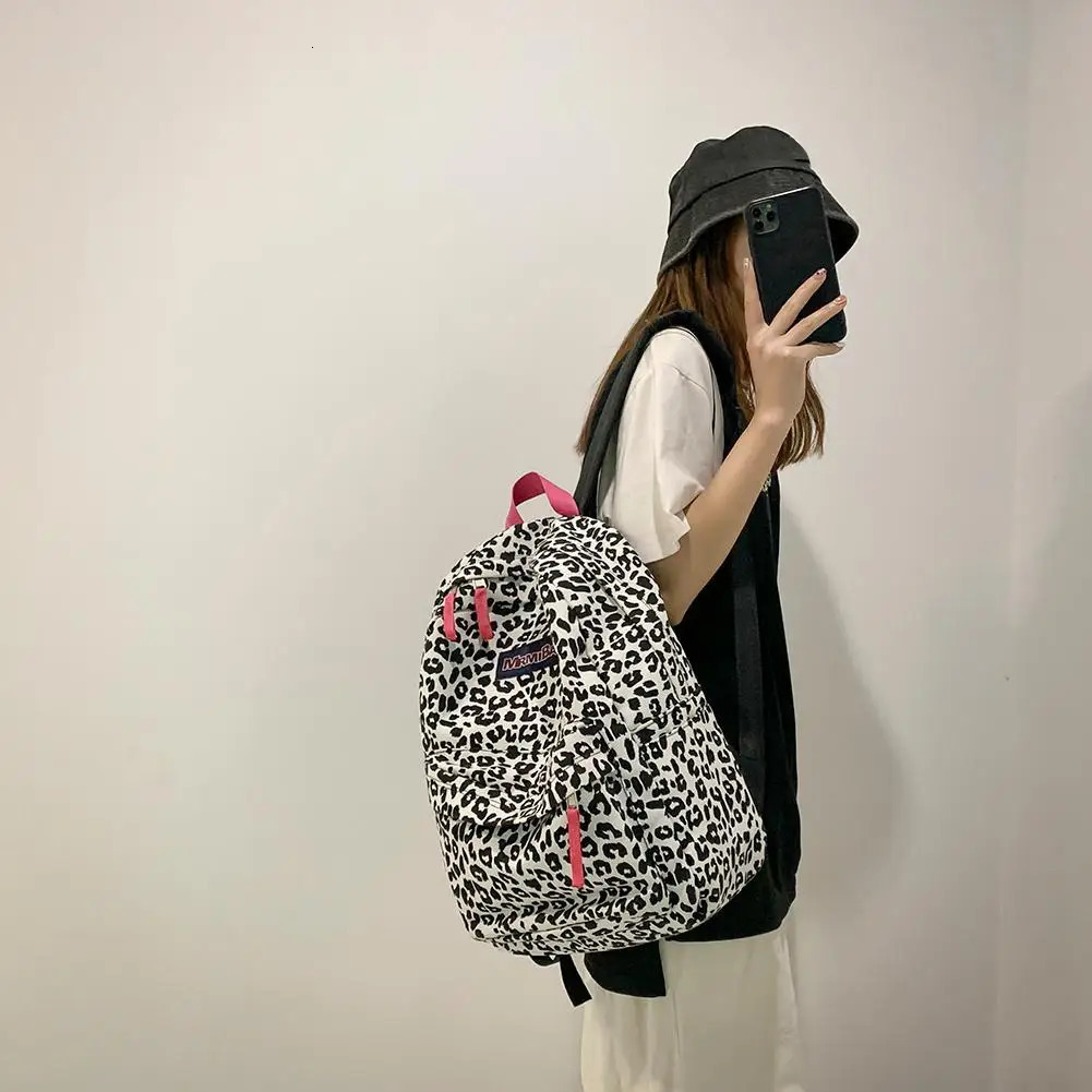 Womens Canvas Zebra Cow Pattern Printed Backpack Pre made Style Womens Large Handbag Womens Backpack 250402