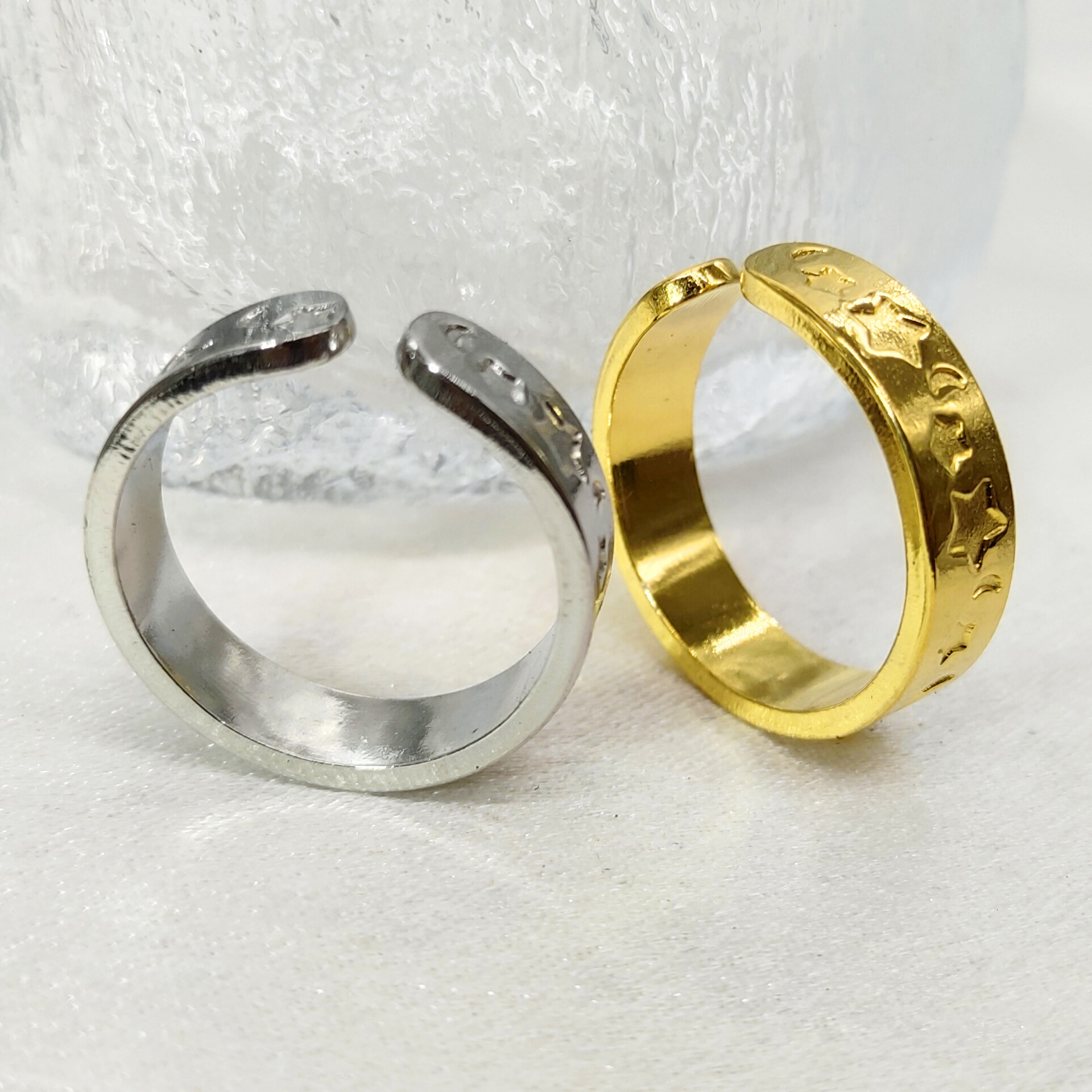 Top Source Wind Light Luxury Titanium Steel Moon Star Ring with Adjustable Opening, Women's Color Will Not Fade