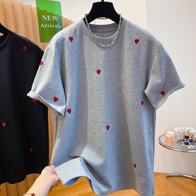 2025 Womens Designer Clothing European Style High-end Heart Embroidered T-shirt Short Sleeves New Loose Fitting Interior With Pure Cotton Base Top For
