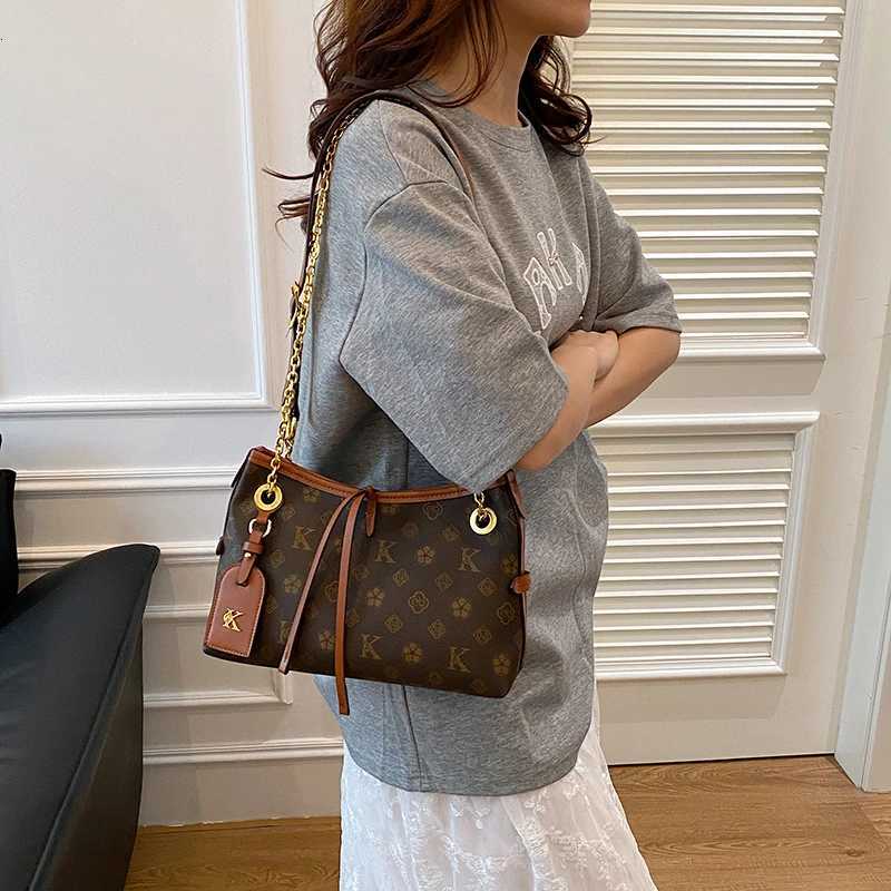 Stylish Classic Leather Ladies Messenger Bag Crossbody Handbag Shoulder Tote For EverydayW251106