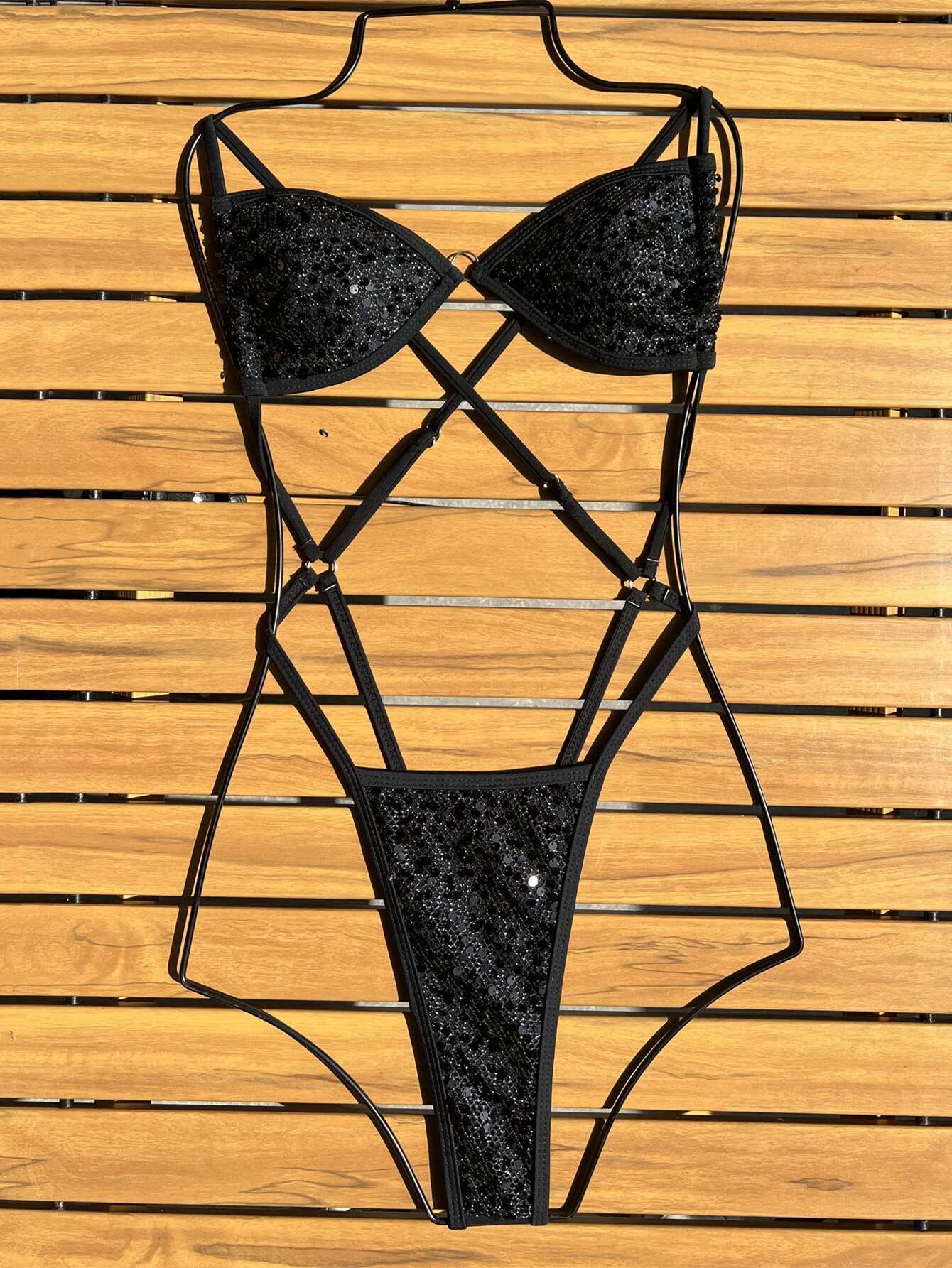 Dongdumaoyi Shiny Black One Piece Swimsuit Women Sexy Sequin Hollow Out Backless Thong Bikini Beach Bathing Suit Swimwear Monokini