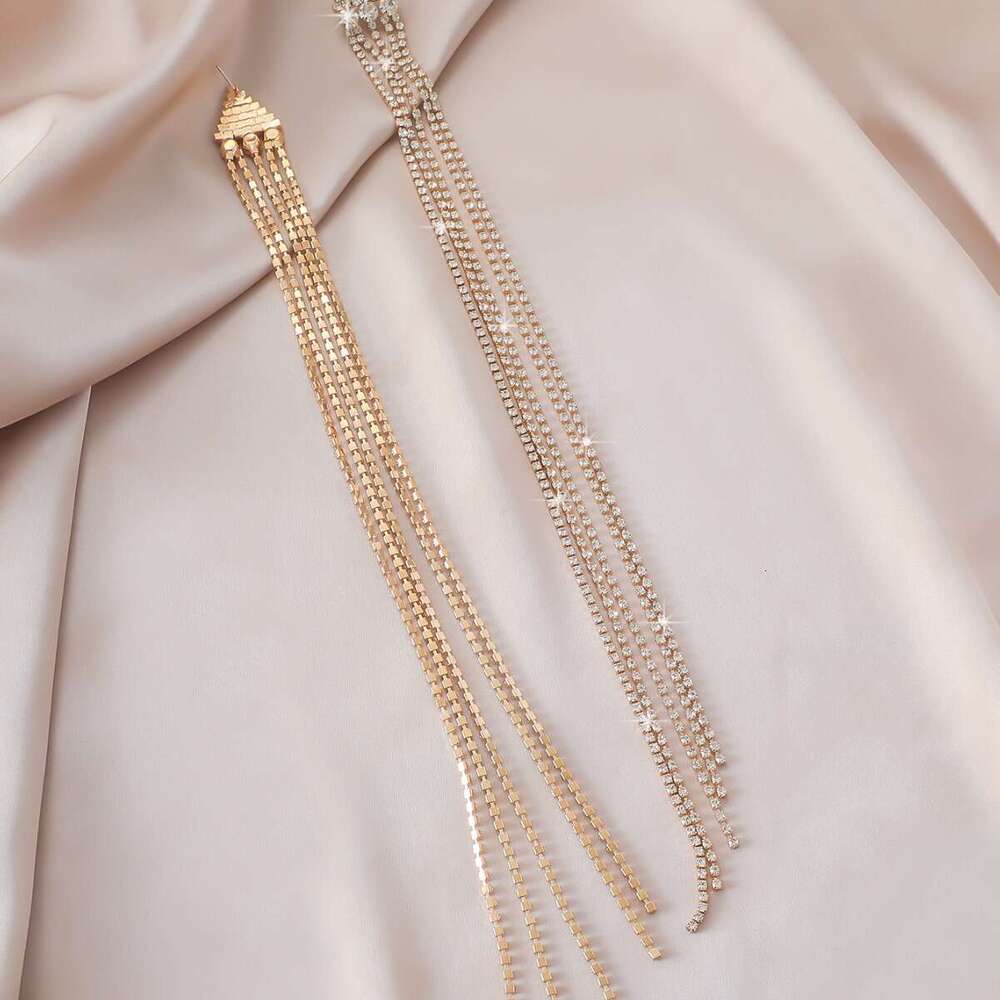 Super immortal elegant triangle long tassel gold rhie for brides, fashionable and versatile, exaggerated personality earrings