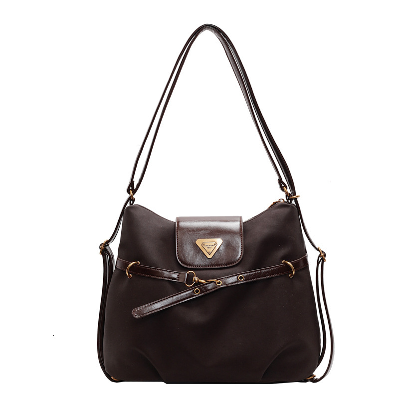 2025S Designer Women S Bag Shoulder Women S Large Capacity Armpit Bag Winter New Stylish Shopping And Commuting Single Shoulder Tote Bag For Women