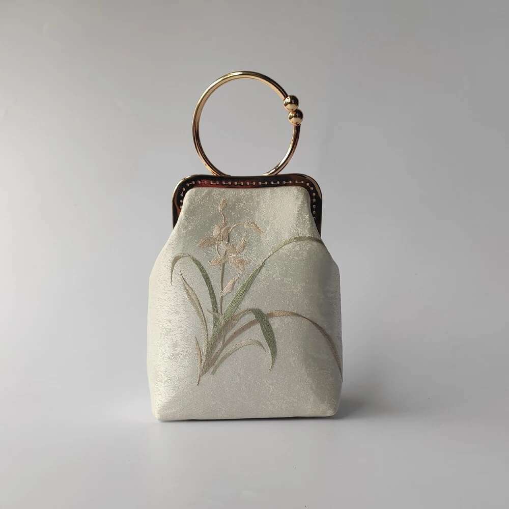 Vintage Pure Handmade Bags Embroidery Wers Shell Lock Women Shoulder Crossbody Bag Chain Women's Handbags Purses