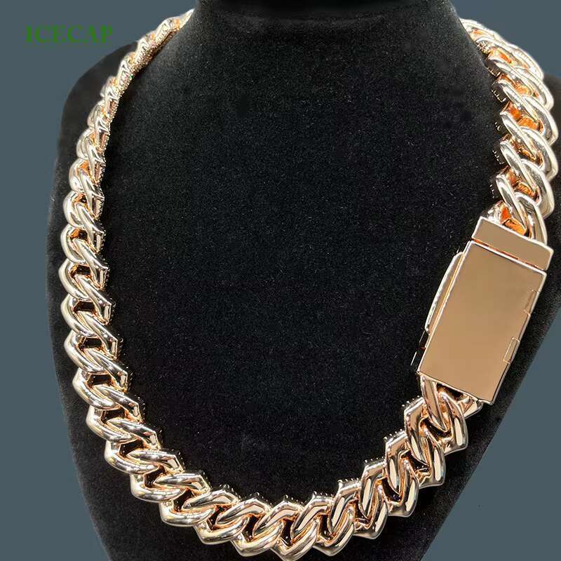 ICECAP Boutique Jewelry VVS Rose Gold Plated Round&Baguette Moissanite Necklace Cuban Chain