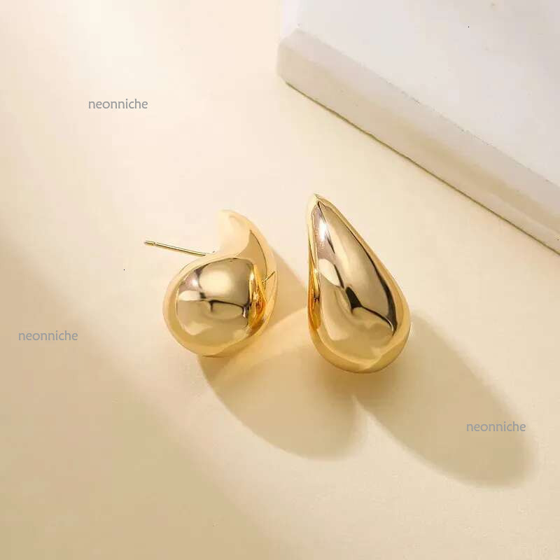High quality fashion classic charm Stud Earrings Big Waterdrop Stainless Steel For Women Minimalist Simple Waterproof Jewelry Lightweight Valentine�