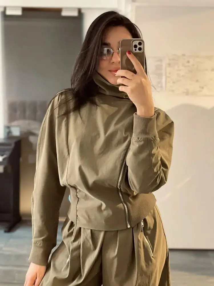 womens bat long sleeved stand up collar simple pleated jacket decoration high waisted loose mens suit 250407