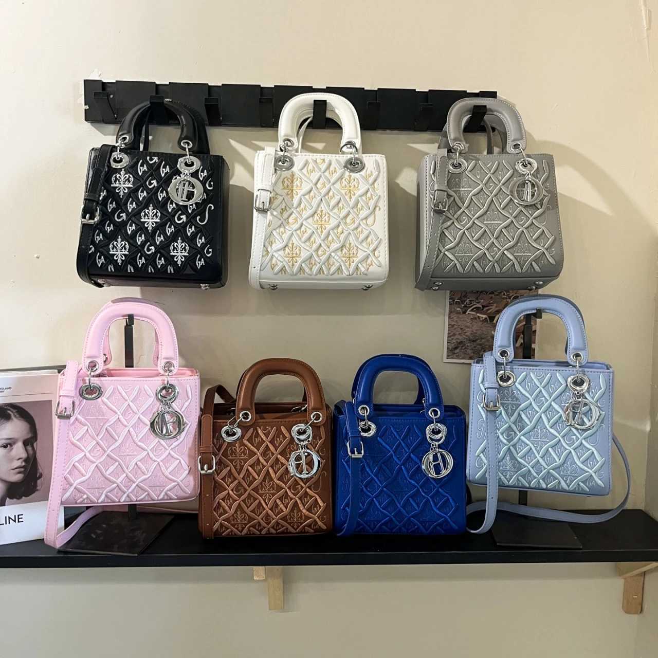 Stylish Elegant Leather Crossbody Bag For Casual Commuter Women Featuring Solid Color And Designer Paris FashionW251106